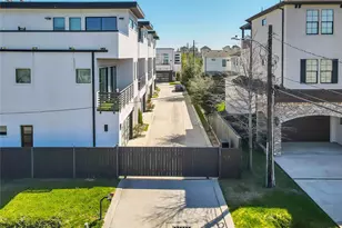 1614 Johanna Dr, Houston, TX 77055 - Photo 46