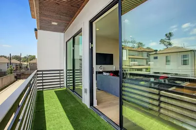 1614 Johanna Drive #D, Houston, TX 77055 - Photo 14