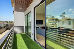 1614 Johanna Dr, Houston, TX 77055 - Photo 14