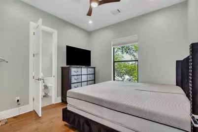 1614 Johanna Drive #D, Houston, TX 77055 - Photo 30