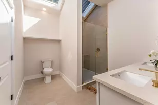 2002 Shadow Bend Dr, Houston, TX 77043 - Photo 36