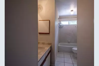 10122 Reedwood Lane, Houston, TX 77036 - Photo 4