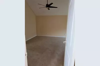 10122 Reedwood Lane, Houston, TX 77036 - Photo 14