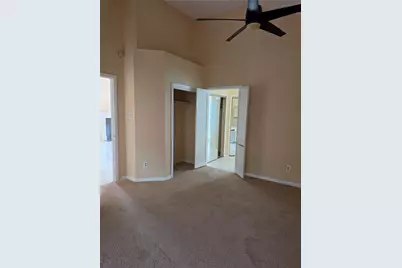 10122 Reedwood Lane, Houston, TX 77036 - Photo 12