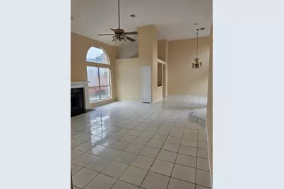 10122 Reedwood Lane, Houston, TX 77036 - Photo 6
