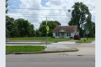 7713 Airline Drive, Houston, TX 77037 - Photo 1