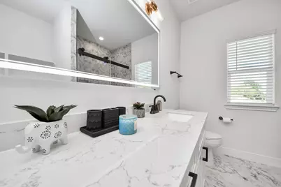 5955 Southseas Street #A, Houston, TX 77033 - Photo 32