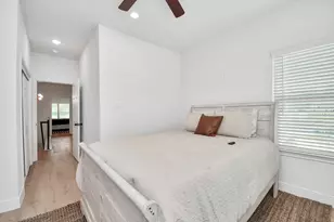 5955 Southseas St, Houston, TX 77033 - Photo 36