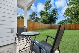5955 Southseas St, Houston, TX 77033 - Photo 42