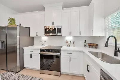 5955 Southseas Street #A, Houston, TX 77033 - Photo 12