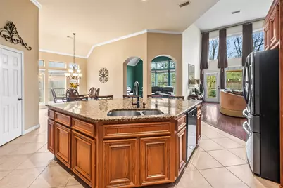 13406 Redwood Shores Drive, Houston, TX 77044 - Photo 22