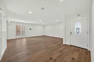 5039 Shadowridge Dr, Houston, TX 77053 - Photo 4