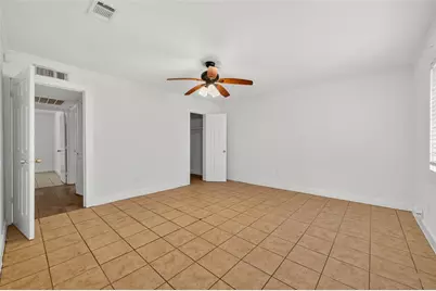 5039 Shadowridge Drive, Houston, TX 77053 - Photo 12