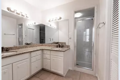 2102 Post Office Street #8, Galveston, TX 77550 - Photo 18