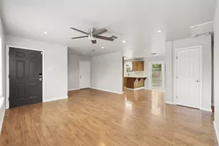 1850 Libbey Dr, Houston, TX 77018 - Photo 8