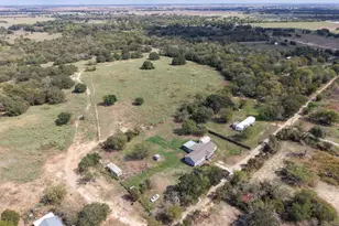 5925 Co Rd 249, Caldwell, TX 77836 - Photo 20