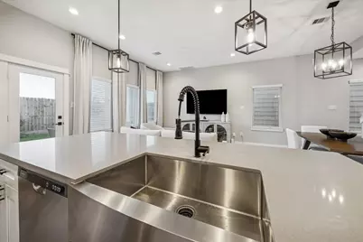 11326 Stonework Garden Lane, Houston, TX 77076 - Photo 16