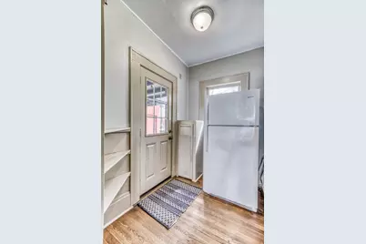 404 W Main Street, Bellville, TX 77418 - Photo 18