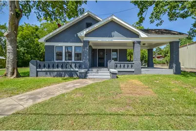 404 W Main Street, Bellville, TX 77418 - Photo 1