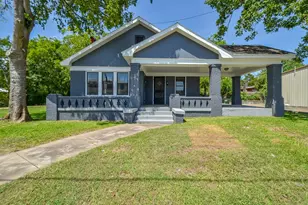 404 W Main St, Bellville, TX 77418 - Photo 1