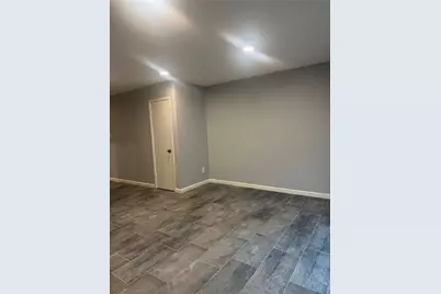 7930 Grove Ridge Drive, Houston, TX 77061 - Photo 12