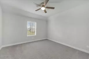 8033 SERENITY Dr, Pearland, TX 77584 - Photo 34