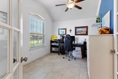 6803 Peach Mill Lane, Dickinson, TX 77539 - Photo 8