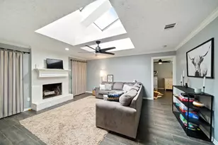 10322 Sageplum Dr, Houston, TX 77089 - Photo 4