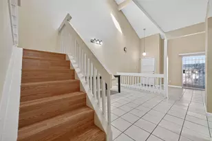 6855 Greenway Chase St, Houston, TX 77072 - Photo 4