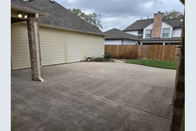 7503 17th Green Drive, Humble, TX 77346 - Photo 6