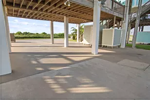 2475 Audubon Ave, Gilchrist, TX 77617 - Photo 40