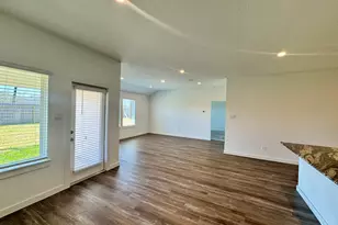 1102 Rayburn Dr, Rosharon, TX 77583 - Photo 8