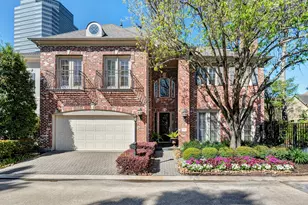 69 Wynden Oaks Dr, Houston, TX 77056 - Photo 1