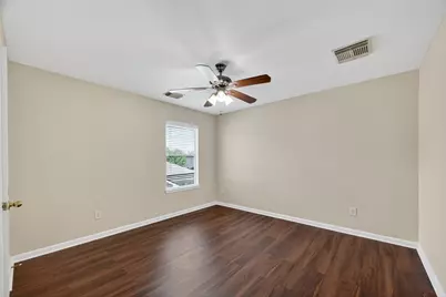 2711 Shallow Falls Court, Pearland, TX 77584 - Photo 34