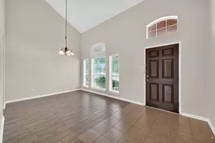 2711 Shallow Falls Ct, Pearland, TX 77584 - Photo 6