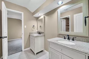 219 April Waters Dr W, Montgomery, TX 77356 - Photo 22
