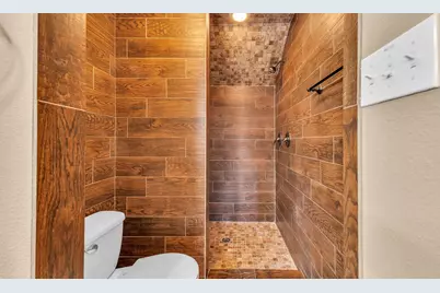 219 April Waters Drive W, Montgomery, TX 77356 - Photo 18