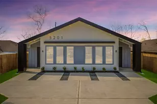 5201 Fairchild St, Houston, TX 77028 - Photo 2