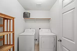 9822 Garnet Springs Dr, Iowa Colony, TX 77583 - Photo 22