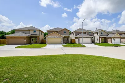2811 Topiary Lane, Houston, TX 77014 - Photo 4