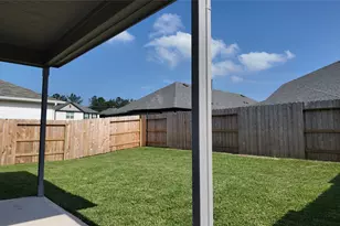 15026 English Rose Rd, Conroe, TX 77302 - Photo 22