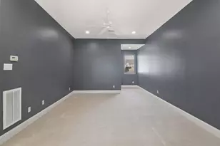 5000 Schuler St, Houston, TX 77007 - Photo 24