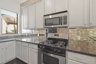 5000 Schuler St, Houston, TX 77007 - Photo 18