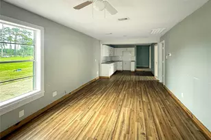 6931 Weaver Rd, Houston, TX 77028 - Photo 16