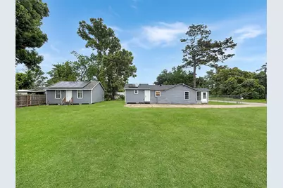 6931 Weaver Road, Houston, TX 77028 - Photo 1