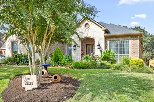 33218 Worthing Ln, Fulshear, TX 77441 - Photo 4