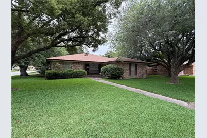 1406 N Dakota Street, Baytown, TX 77520 - Photo 1