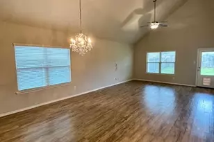 11376 Dawn Beach Ln, Conroe, TX 77304 - Photo 8