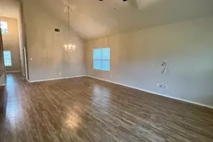 11376 Dawn Beach Ln, Conroe, TX 77304 - Photo 10