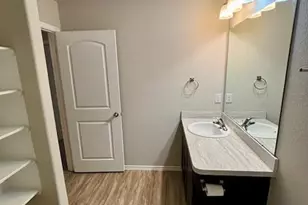 11376 Dawn Beach Ln, Conroe, TX 77304 - Photo 12